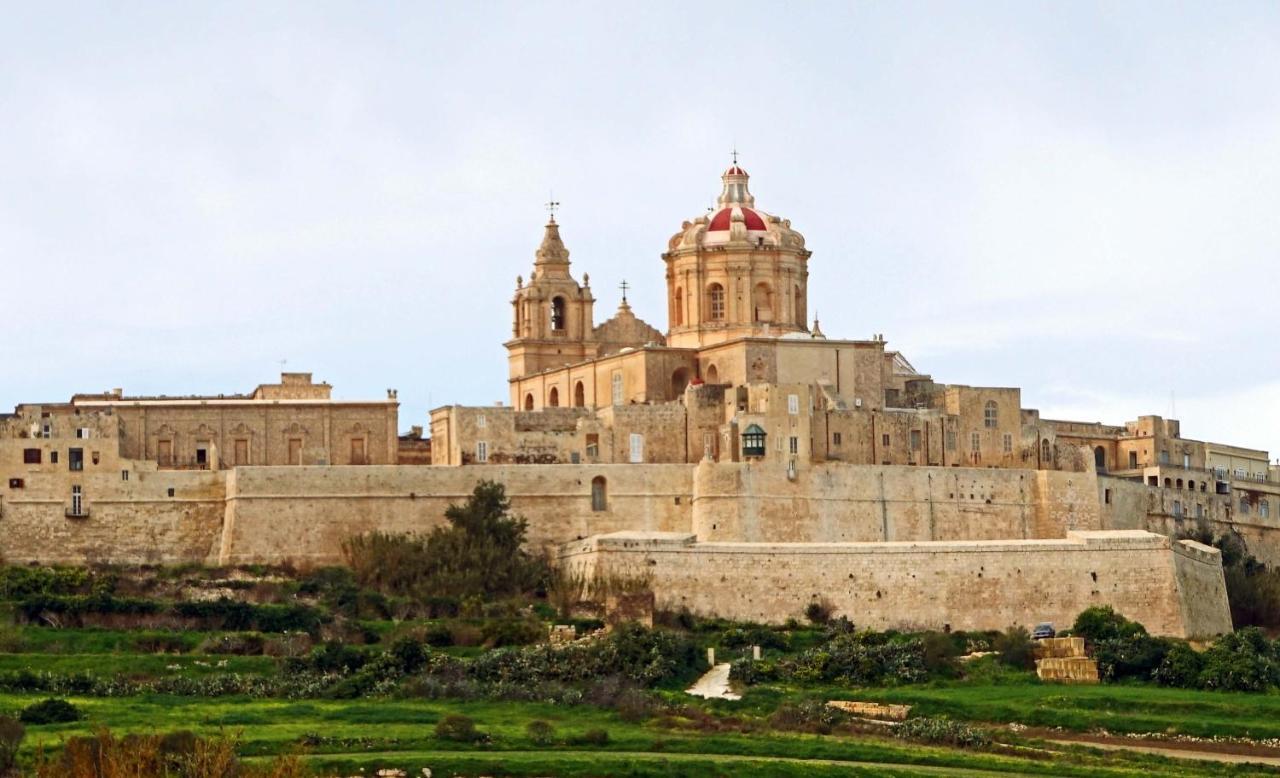 Modern Family Holiday Retreat In Gzira 斯利马 外观 照片