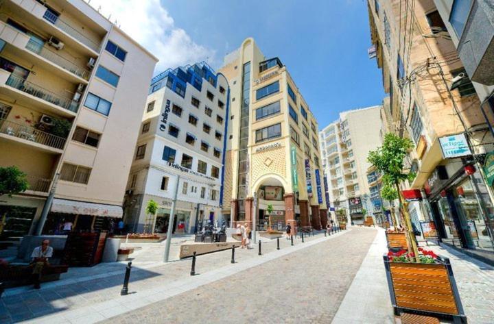 Modern Family Holiday Retreat In Gzira 斯利马 外观 照片
