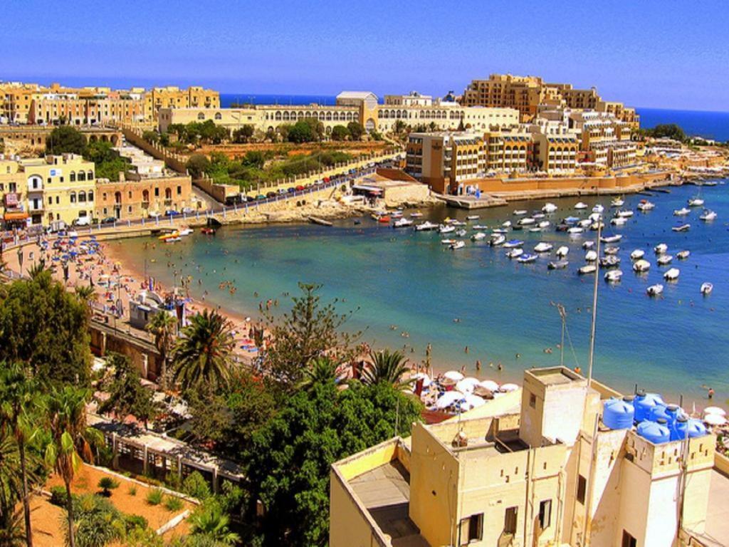 Modern Family Holiday Retreat In Gzira 斯利马 外观 照片